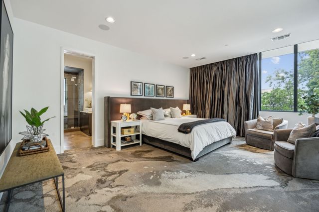 5214 Royal Lane, Dallas, TX 75229
