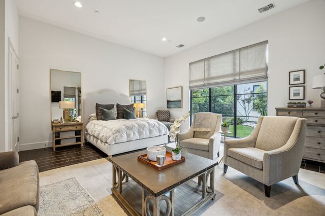 5214 Royal Lane, Dallas, TX 75229
