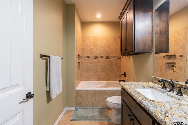 16 County Road 1193, Yantis, TX 75497