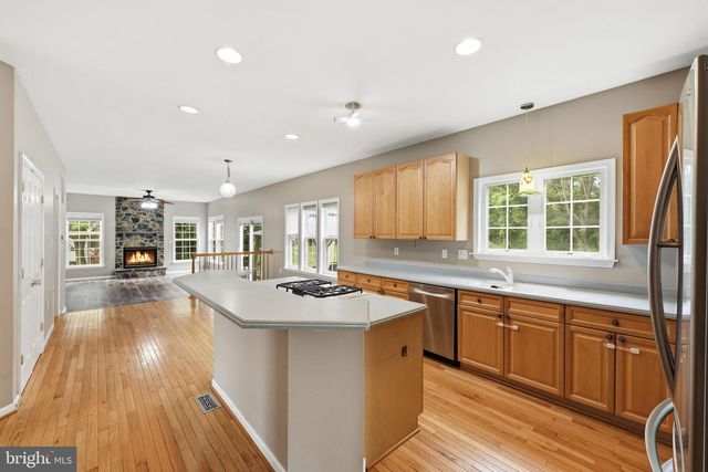 38 LA QUINTA CT, Charles Town, WV 25414