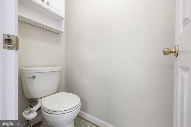38 LA QUINTA CT, Charles Town, WV 25414