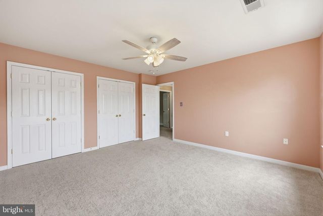 38 LA QUINTA CT, Charles Town, WV 25414