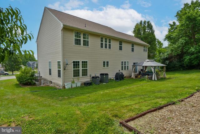 38 LA QUINTA CT, Charles Town, WV 25414
