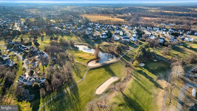 38 LA QUINTA CT, Charles Town, WV 25414