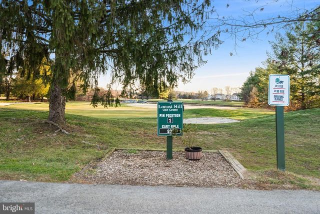 38 LA QUINTA CT, Charles Town, WV 25414