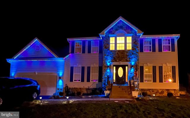 38 LA QUINTA CT, Charles Town, WV 25414