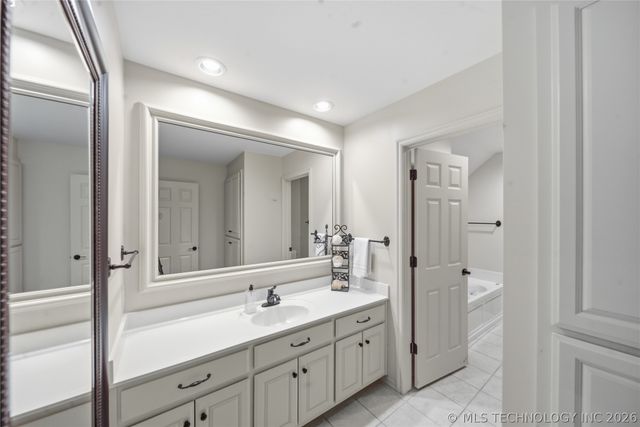 12316 S 16th Street, Jenks, OK 74037