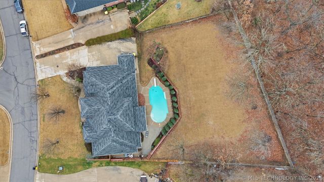 12316 S 16th Street, Jenks, OK 74037