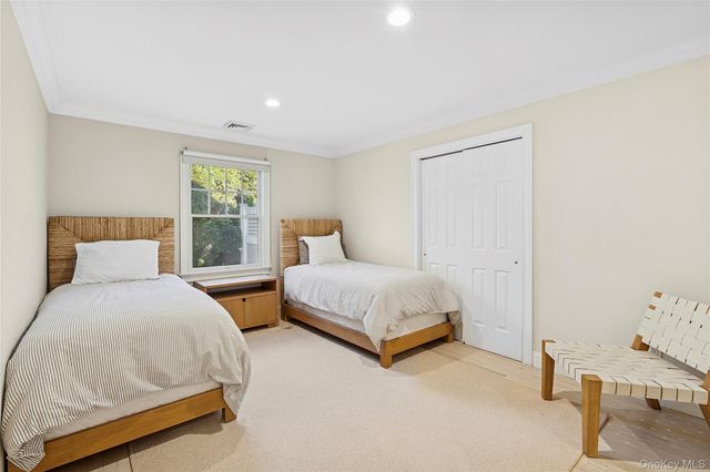 122 Beach Road, Westhampton Beach, NY 11978