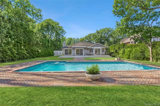 122 Beach Road, Westhampton Beach, NY 11978