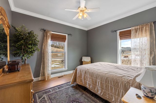 759 Pinhook Road, Calhoun, TN 37309