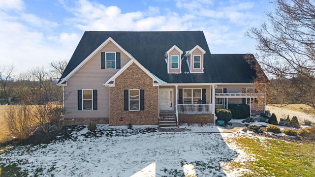 759 Pinhook Road, Calhoun, TN 37309