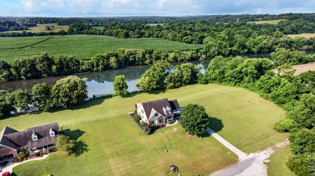 759 Pinhook Road, Calhoun, TN 37309