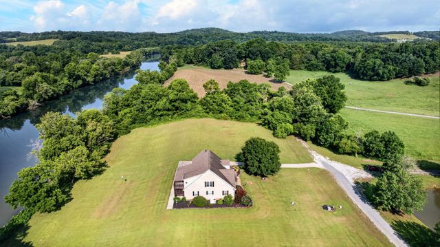 759 Pinhook Road, Calhoun, TN 37309