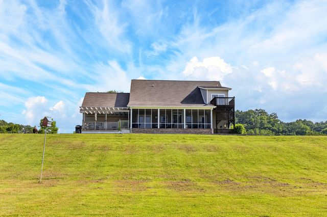 759 Pinhook Road, Calhoun, TN 37309