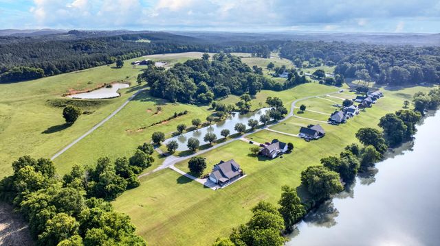 759 Pinhook Road, Calhoun, TN 37309