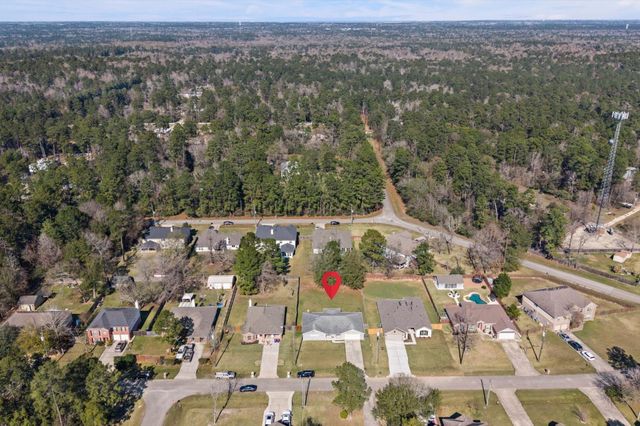 6622 Dillon Drive, Magnolia, TX 77354