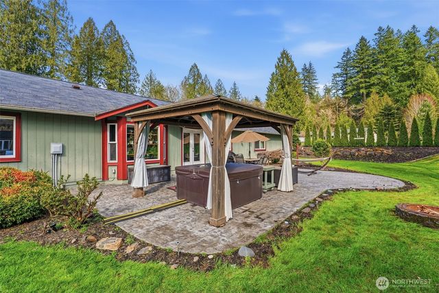 260 Trinity Drive, Castle Rock, WA 98611