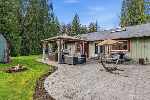 260 Trinity Drive, Castle Rock, WA 98611