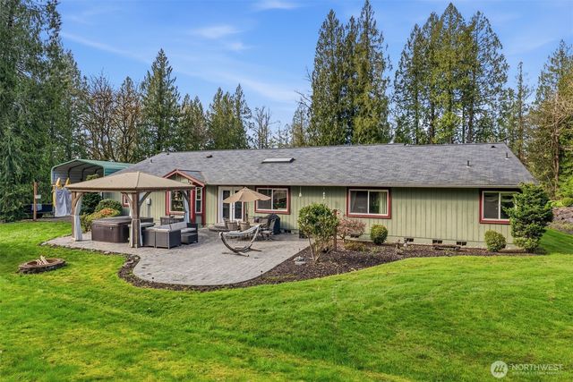 260 Trinity Drive, Castle Rock, WA 98611