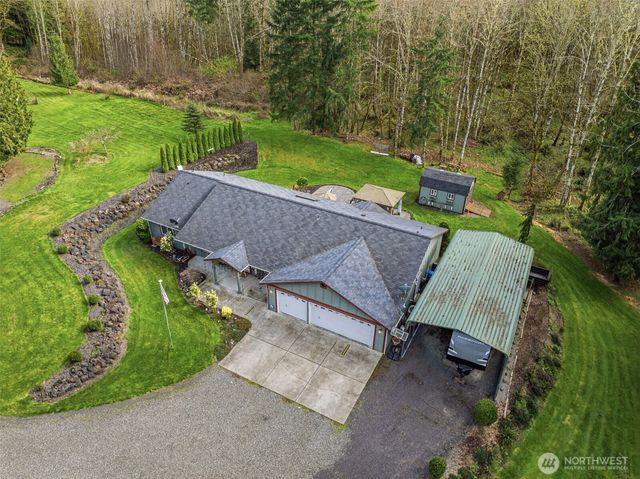 260 Trinity Drive, Castle Rock, WA 98611