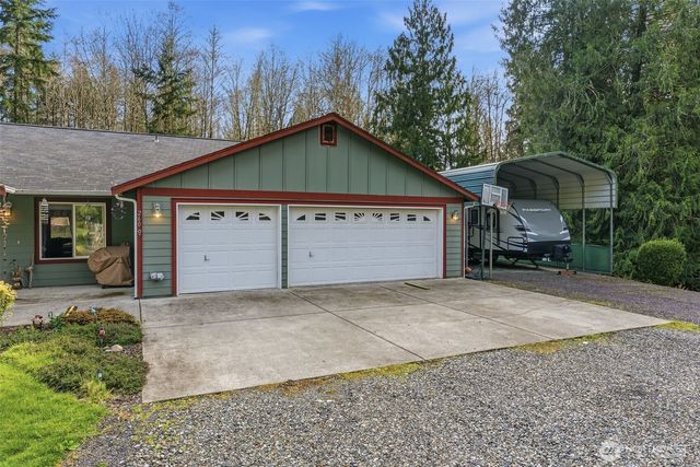 260 Trinity Drive, Castle Rock, WA 98611