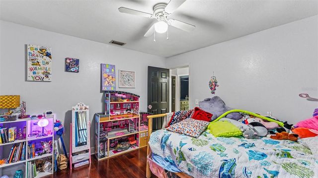 5060 STARLING DRIVE, Mulberry, FL 33860