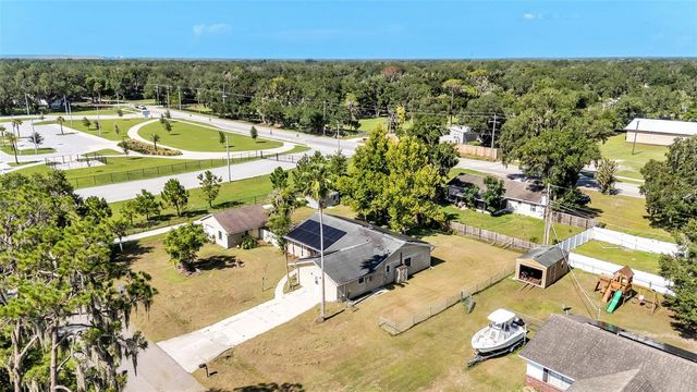 5060 STARLING DRIVE, Mulberry, FL 33860