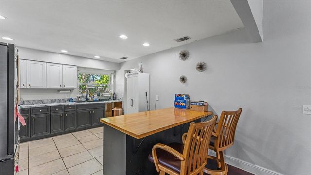 5060 STARLING DRIVE, Mulberry, FL 33860