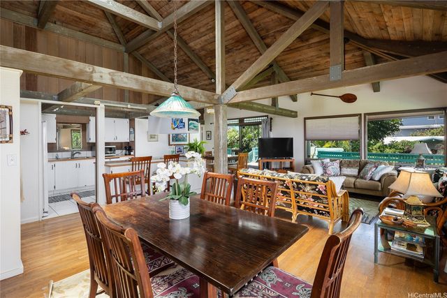 67-421 Waialua Beach Road, Waialua, HI 96791