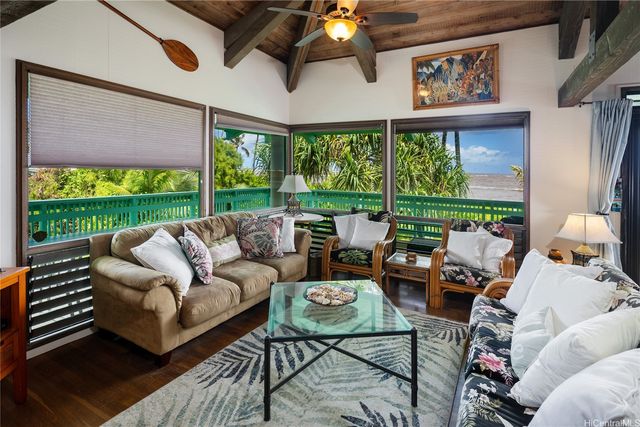 67-421 Waialua Beach Road, Waialua, HI 96791