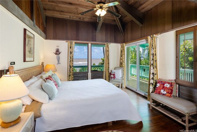 67-421 Waialua Beach Road, Waialua, HI 96791