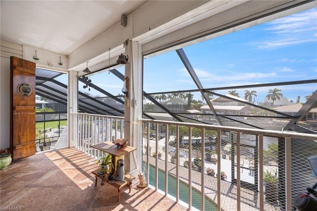 17911 Grey Heron CT, Fort Myers Beach, FL 33931