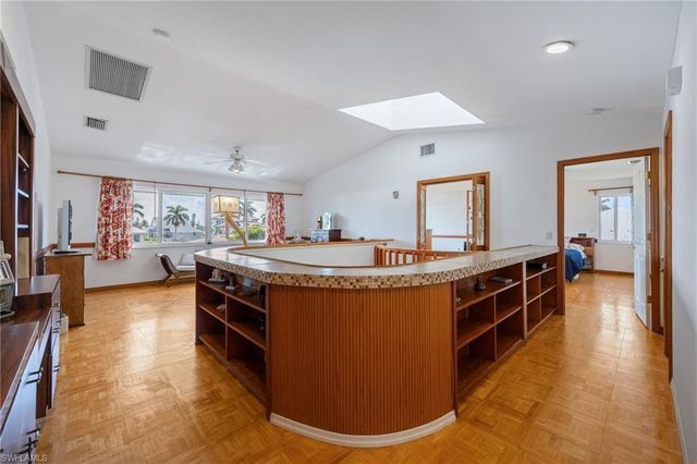 17911 Grey Heron CT, Fort Myers Beach, FL 33931