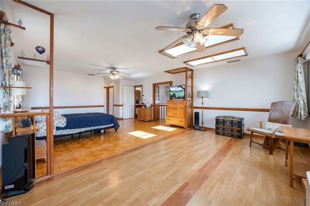 17911 Grey Heron CT, Fort Myers Beach, FL 33931