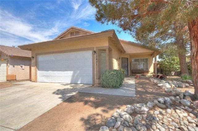 12437 Goldstone, Victorville, CA 92392
