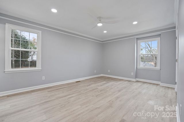 700 Braxfield Drive, Charlotte, NC 28217