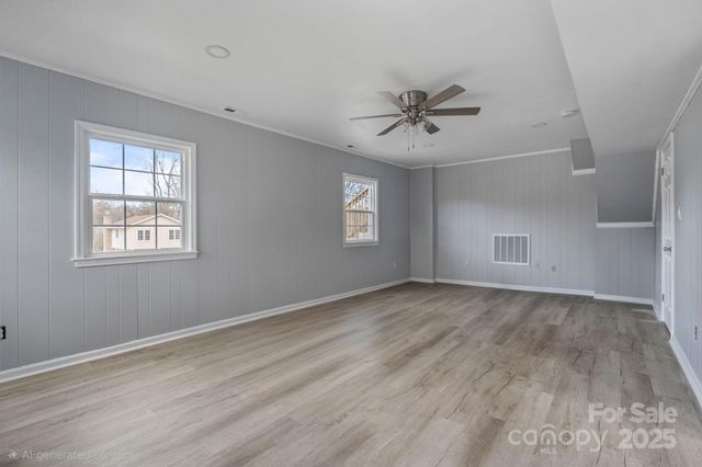 700 Braxfield Drive, Charlotte, NC 28217