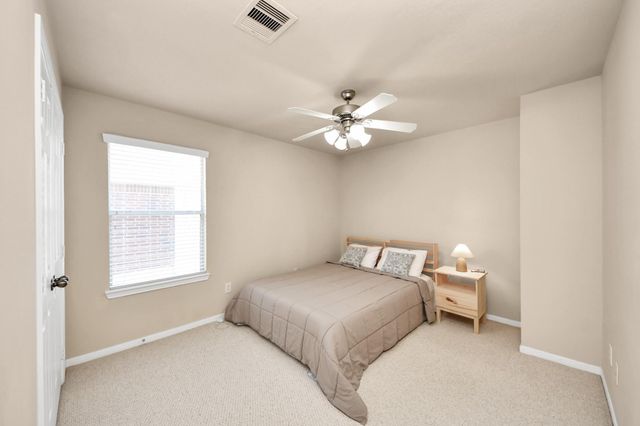 9006 Sunny Brook Lane, Pearland, TX 77584