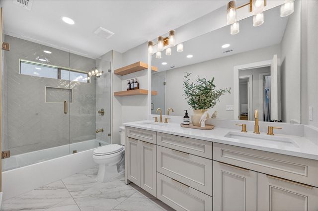 807 Lake Meadows Circle, Rockwall, TX 75087