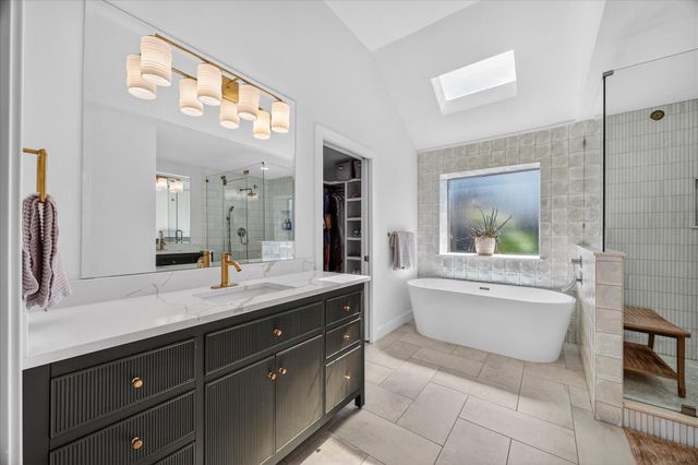 807 Lake Meadows Circle, Rockwall, TX 75087