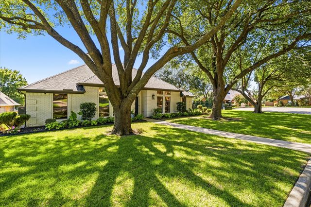 807 Lake Meadows Circle, Rockwall, TX 75087