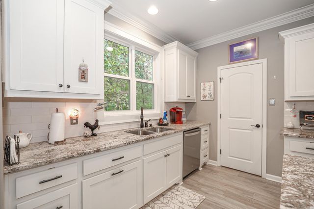 9025 DIAMOND RIDGE Drive, Benton, AR 72019