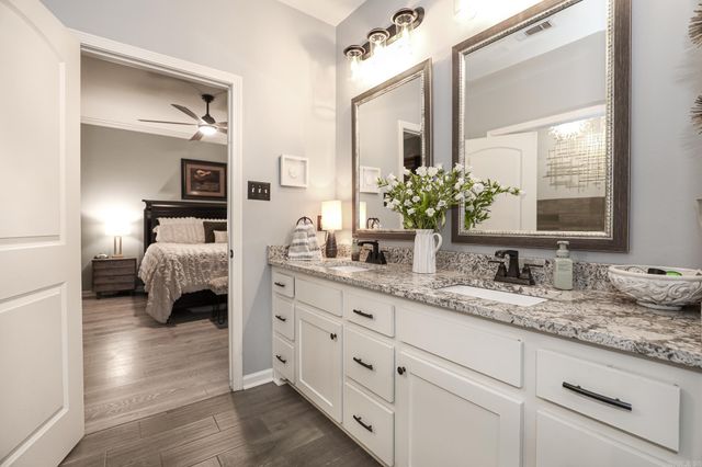 9025 DIAMOND RIDGE Drive, Benton, AR 72019