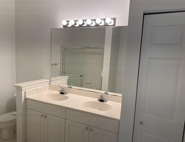 814 ARBOR LAKES CIRCLE, Sanford, FL 32771