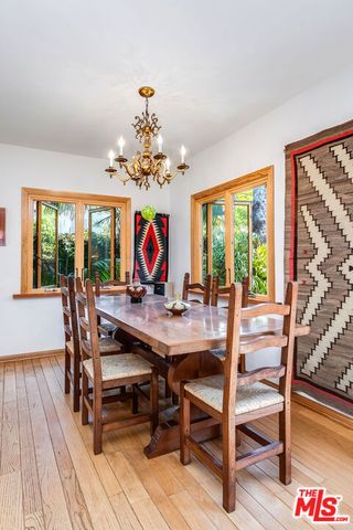 454 N East Rustic Road, Santa Monica, CA 90402