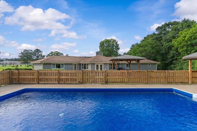 1316 Prevatt Road, Dothan, AL 36301