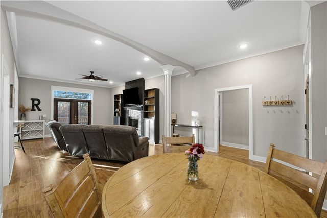 2 James Lane, Bella Vista, AR 72714