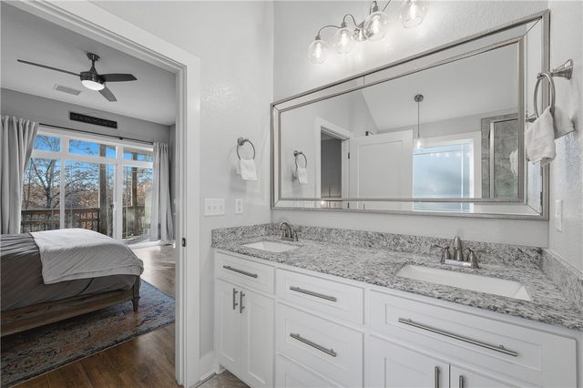 2 James Lane, Bella Vista, AR 72714