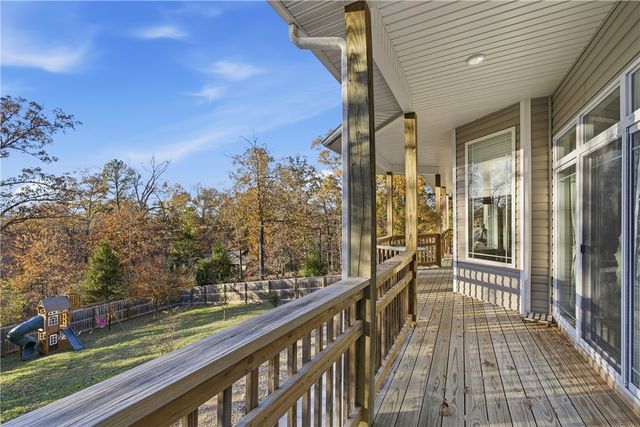 2 James Lane, Bella Vista, AR 72714
